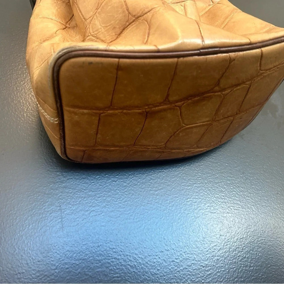 Dooney and Bourke pebble cinched drawstring leather purse vintage good condition - Picture 16 of 16